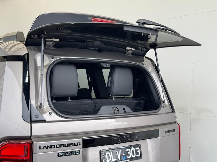 2024 Toyota Landcruiser Prado Kakadu