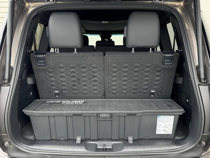 2024 Toyota Landcruiser Prado Kakadu