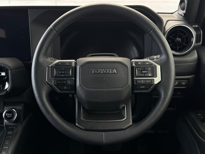 2024 Toyota Landcruiser Prado Kakadu