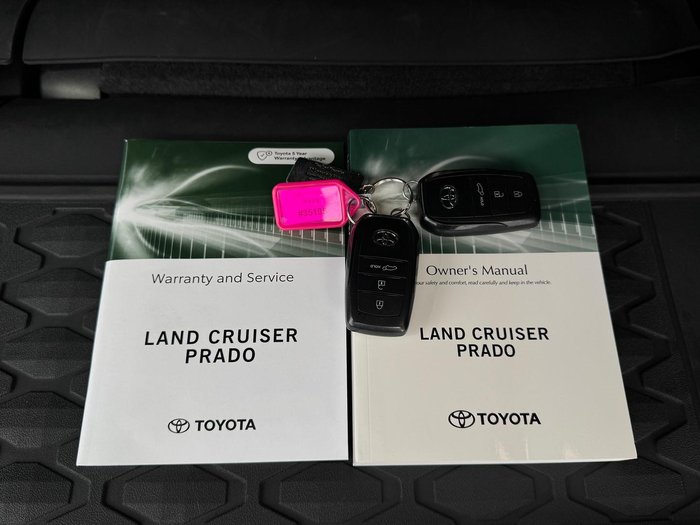 2024 Toyota Landcruiser Prado Kakadu