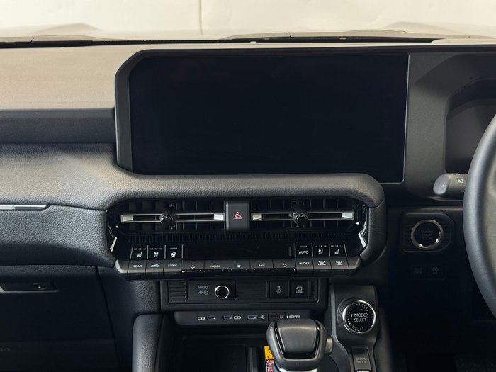 2024 Toyota Landcruiser Prado Kakadu