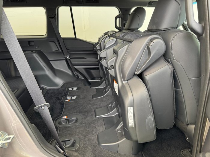 2024 Toyota Landcruiser Prado Kakadu