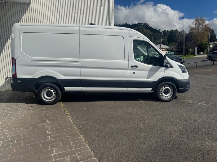 2025 Ford Transit 350L