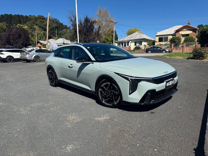 2026 Kia K4
