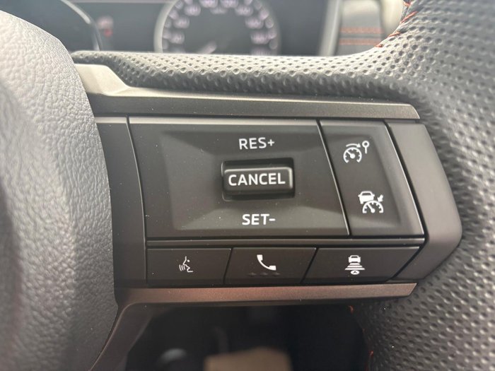 2025 Mitsubishi Triton GSR MV MY25 4X4 Dual Range White Diamond