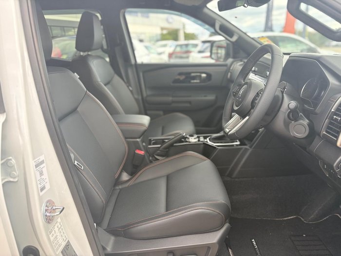 2025 Mitsubishi Triton GSR MV MY25 4X4 Dual Range White Diamond