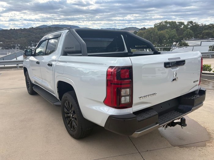 2025 Mitsubishi Triton GSR MV MY25 4X4 Dual Range White Diamond