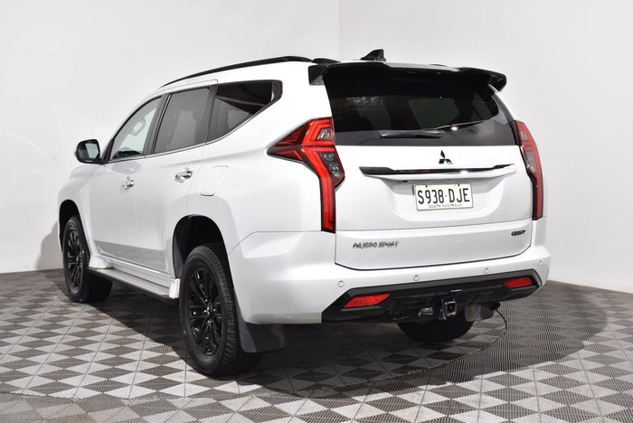 2022 Mitsubishi Pajero Sport GSR