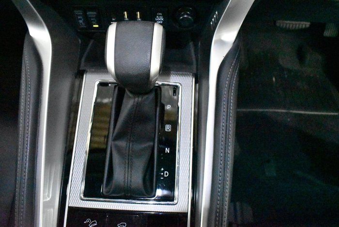 2022 Mitsubishi Pajero Sport GSR