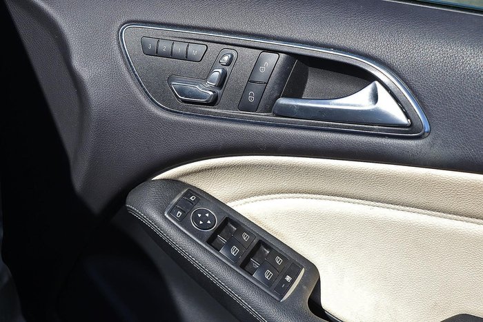 2018 Mercedes-Benz B-Class B180