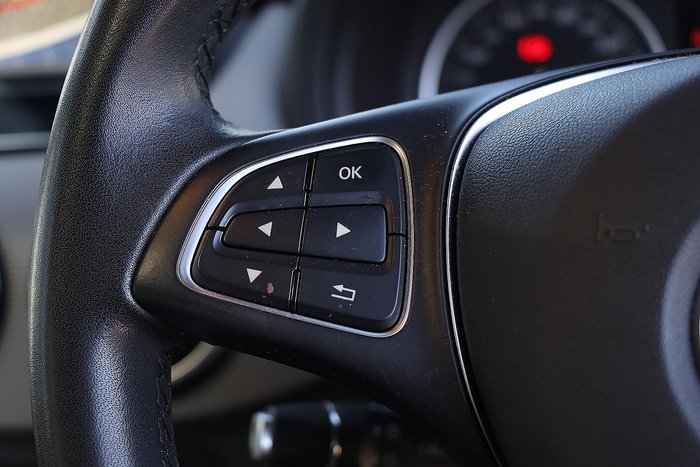 2018 Mercedes-Benz B-Class B180