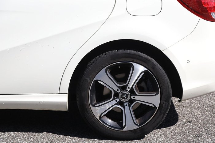 2018 Mercedes-Benz B-Class B180