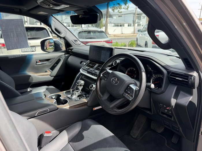 2023 Toyota Landcruiser Sahara