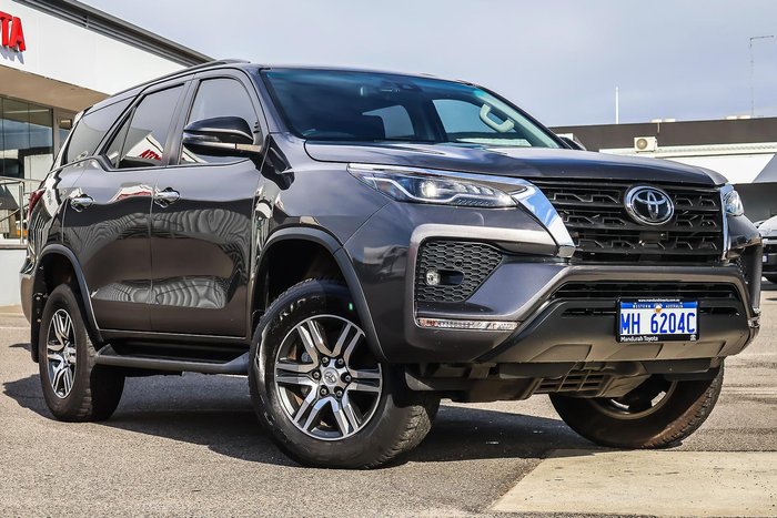 2021 Toyota Fortuner