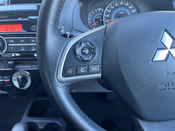 2013 Mitsubishi Mirage LS