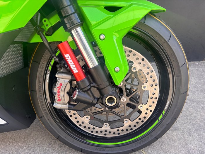 2025 Kawasaki 2025 Kawasaki 1000C ZX1000 ZX1002LSFAN GREEN