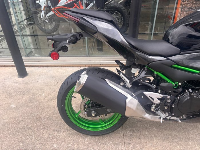2026 Kawasaki 2026 Kawasaki 500CC Z500 (ER500FTFAW) BLACK