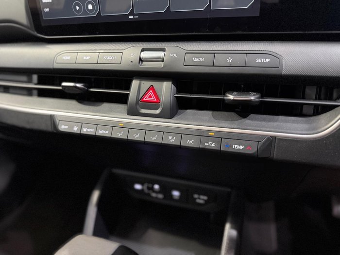 2025 Kia K4 S