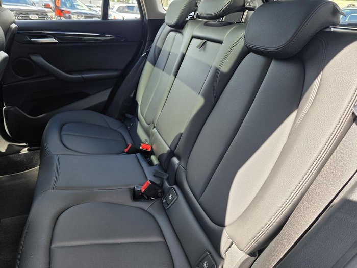 2021 BMW X1 sDrive20i