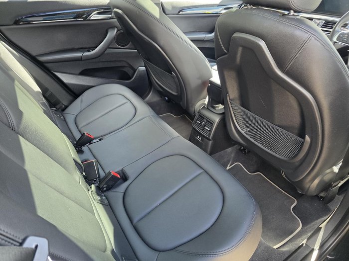 2021 BMW X1 sDrive20i