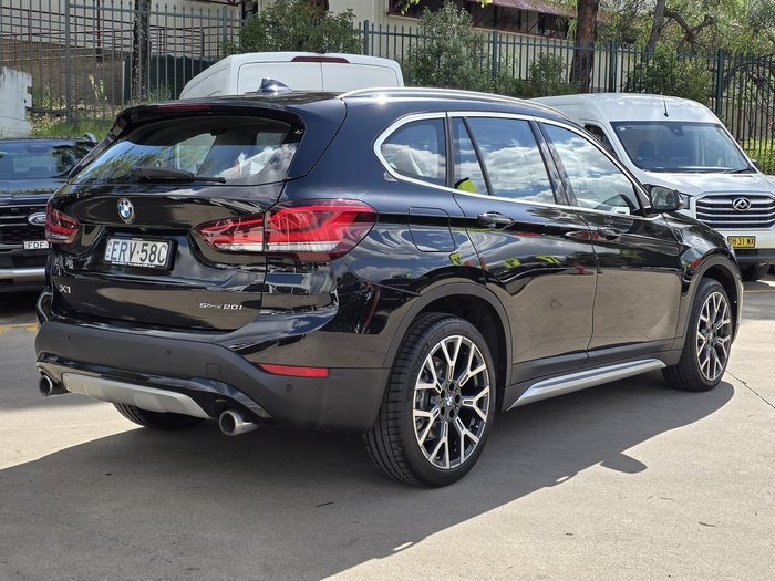 2021 BMW X1 sDrive20i