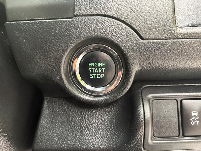 2016 Toyota Aurion AT-X GSV50R Eclipse Black