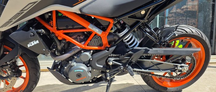 2022 Ktm 390 DUKE SILVER