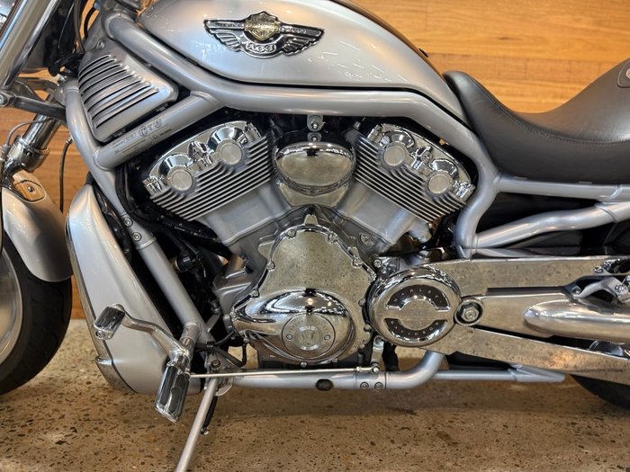 2003 HARLEY-DAVIDSON VRSCA V-ROD