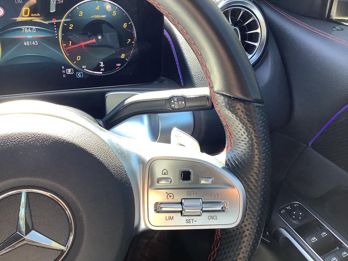 2021 Mercedes-Benz GLB-Class GLB200