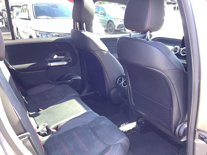 2021 Mercedes-Benz GLB-Class GLB200