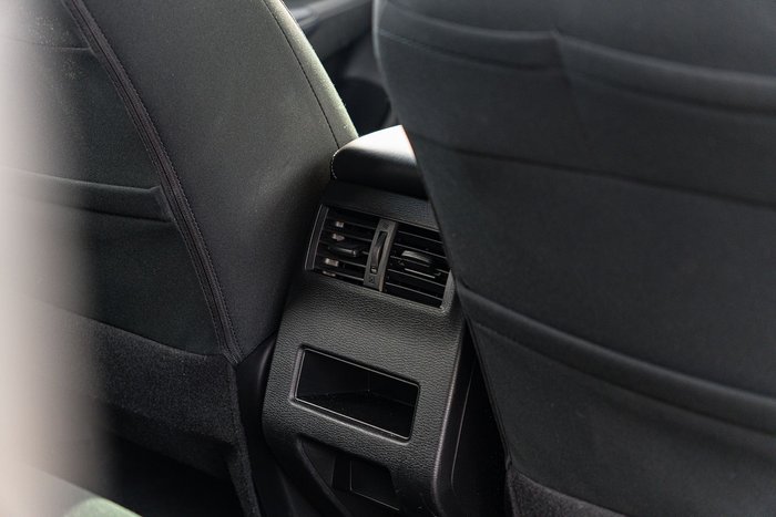 2024 Mitsubishi Outlander ES