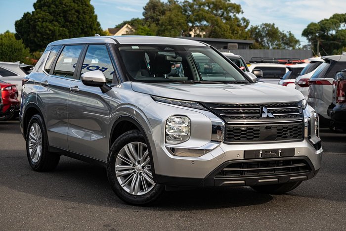 2024 Mitsubishi Outlander