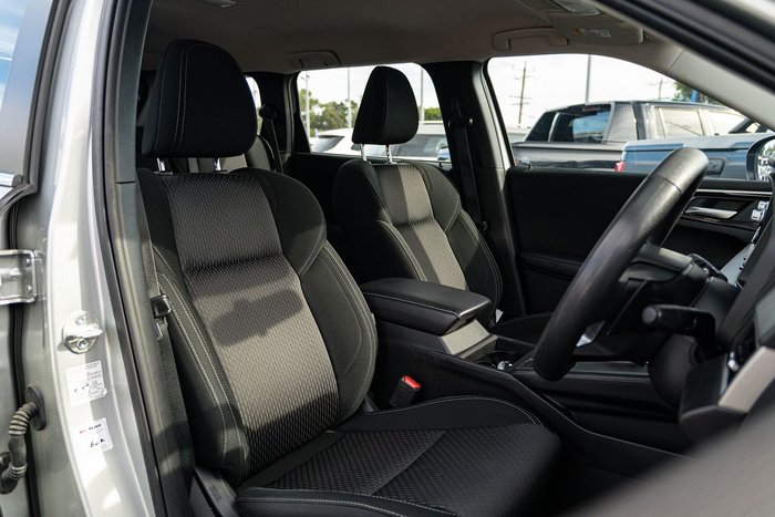 2024 Mitsubishi Outlander ES