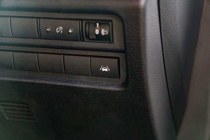 2024 Mitsubishi Outlander LS