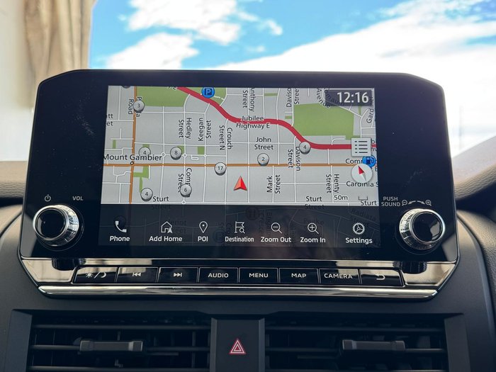 2025 Mitsubishi Triton GLX