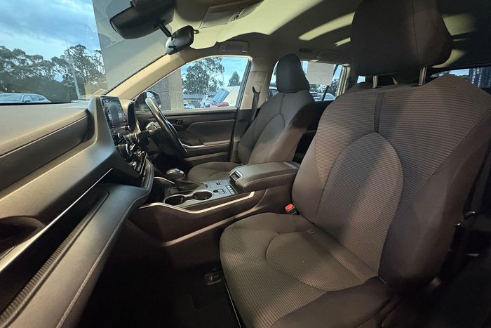 2021 Toyota Kluger GX