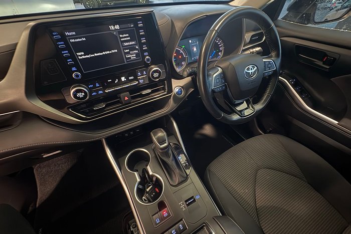 2021 Toyota Kluger GX