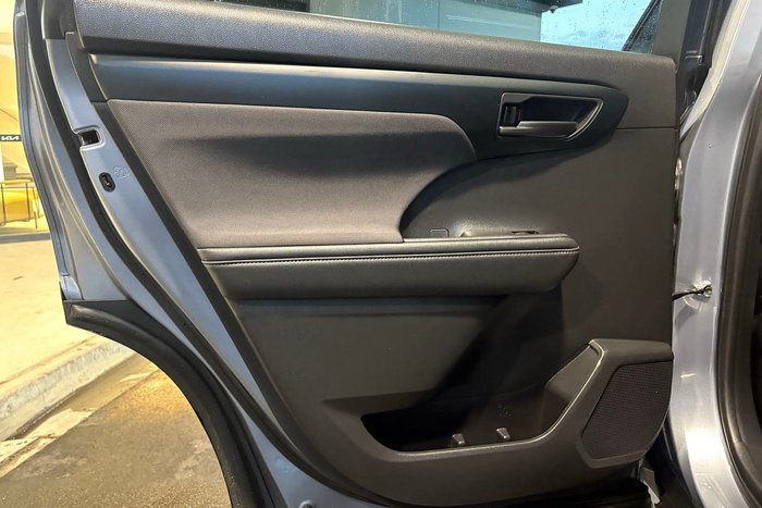 2021 Toyota Kluger GX