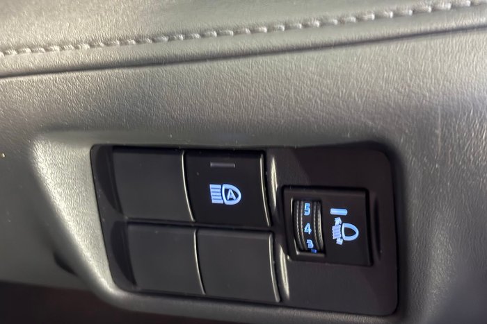 2021 Toyota Kluger GX