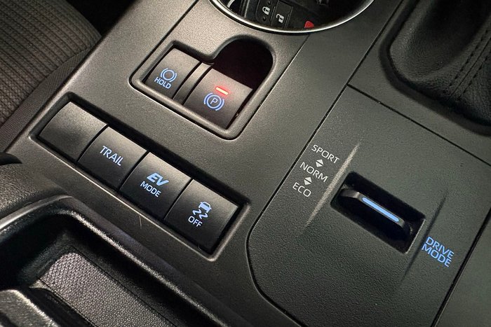 2021 Toyota Kluger GX