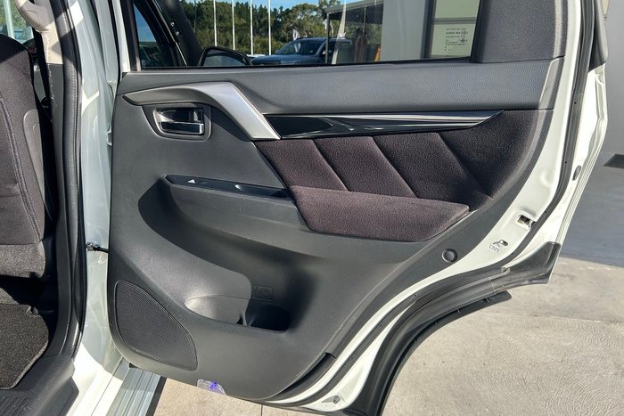 2019 Mitsubishi Pajero Sport GLX