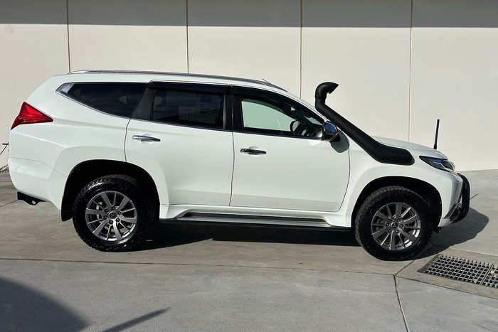 2019 Mitsubishi Pajero Sport GLX