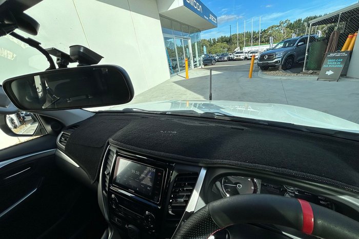 2019 Mitsubishi Pajero Sport GLX