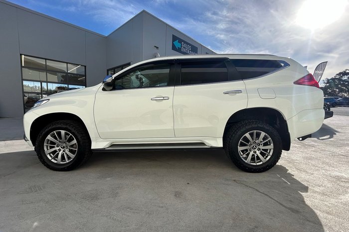 2019 Mitsubishi Pajero Sport GLX