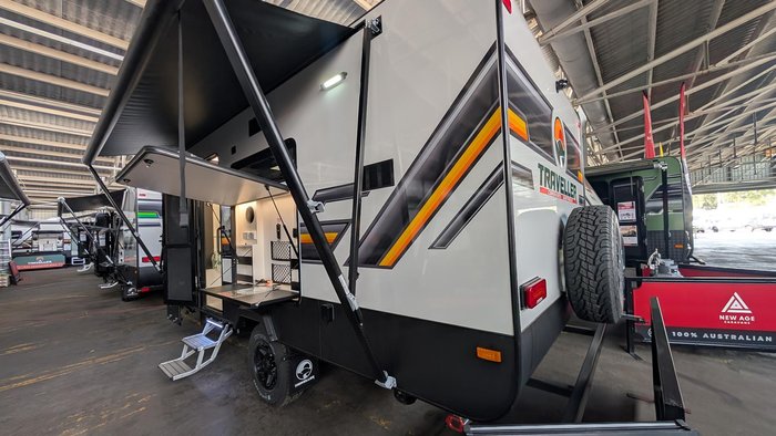2026 Traveller Track 15'