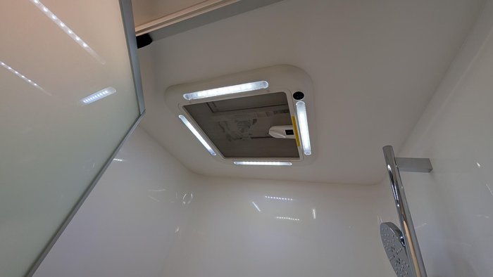 2026 Traveller Track 15'