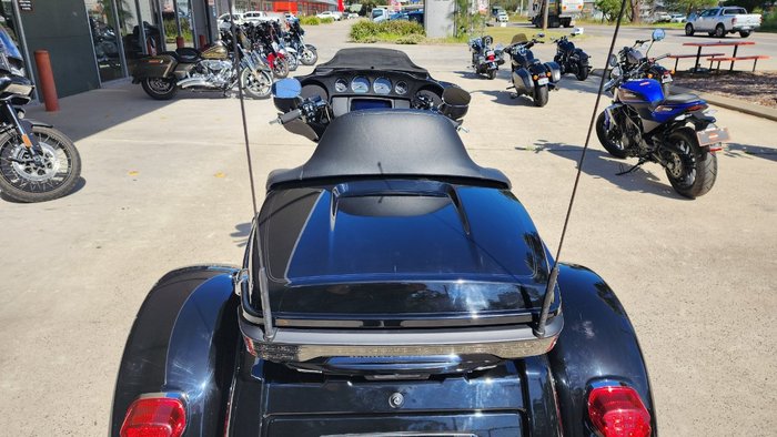 2020 HARLEY-DAVIDSON FLHTCUTG TRI GLIDE U/CLC 114