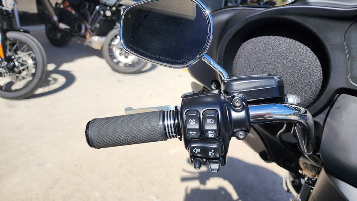 2020 HARLEY-DAVIDSON FLHTCUTG TRI GLIDE U/CLC 114