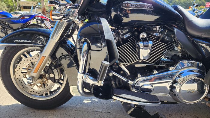 2020 HARLEY-DAVIDSON FLHTCUTG TRI GLIDE U/CLC 114