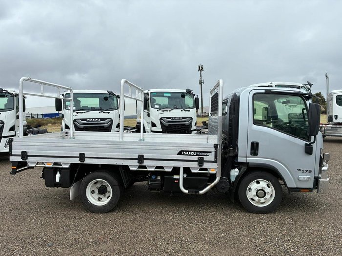 2026 Isuzu N Series NPR 45/65-175 MT D28 Tradepack